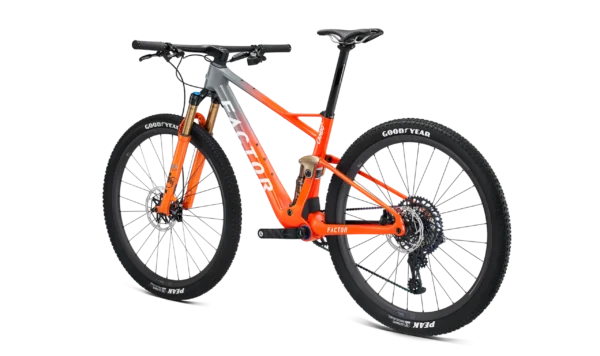 Factor Lando XC Fox