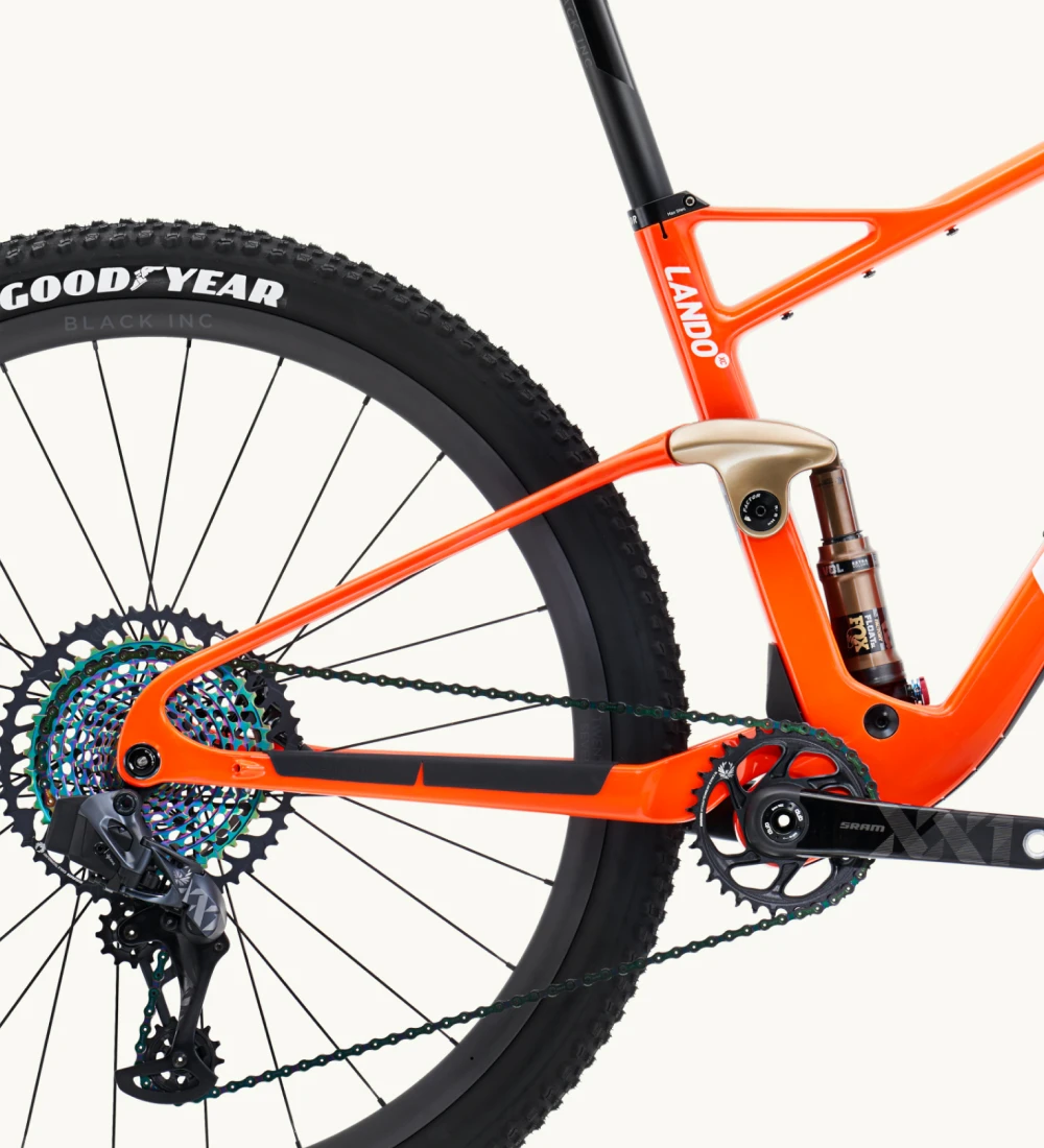 Factor Lando XC Fox - Optimizirano za Fox